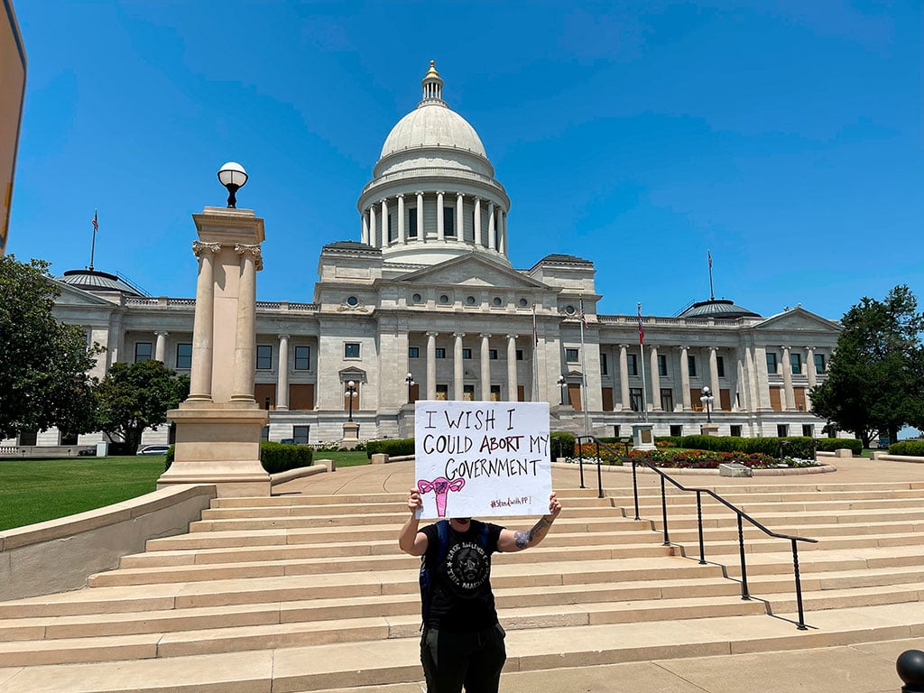 Arkansas lawmakers OK anti-abortion monument at Capitol